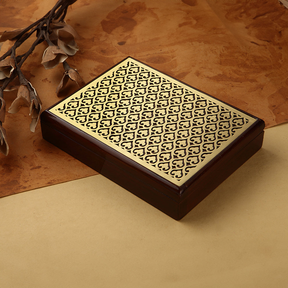 DECORATED DRY FRUIT BOX