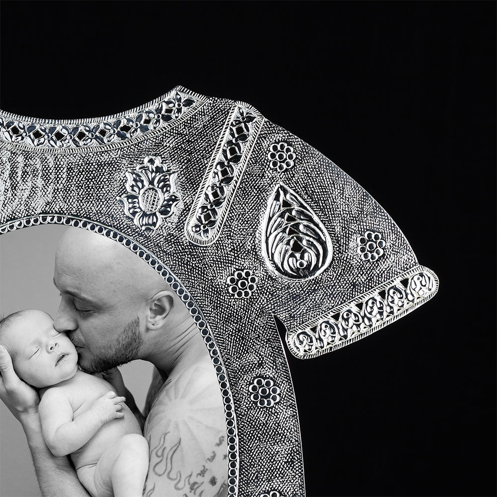 BABY DRESS PHOTO FRAME