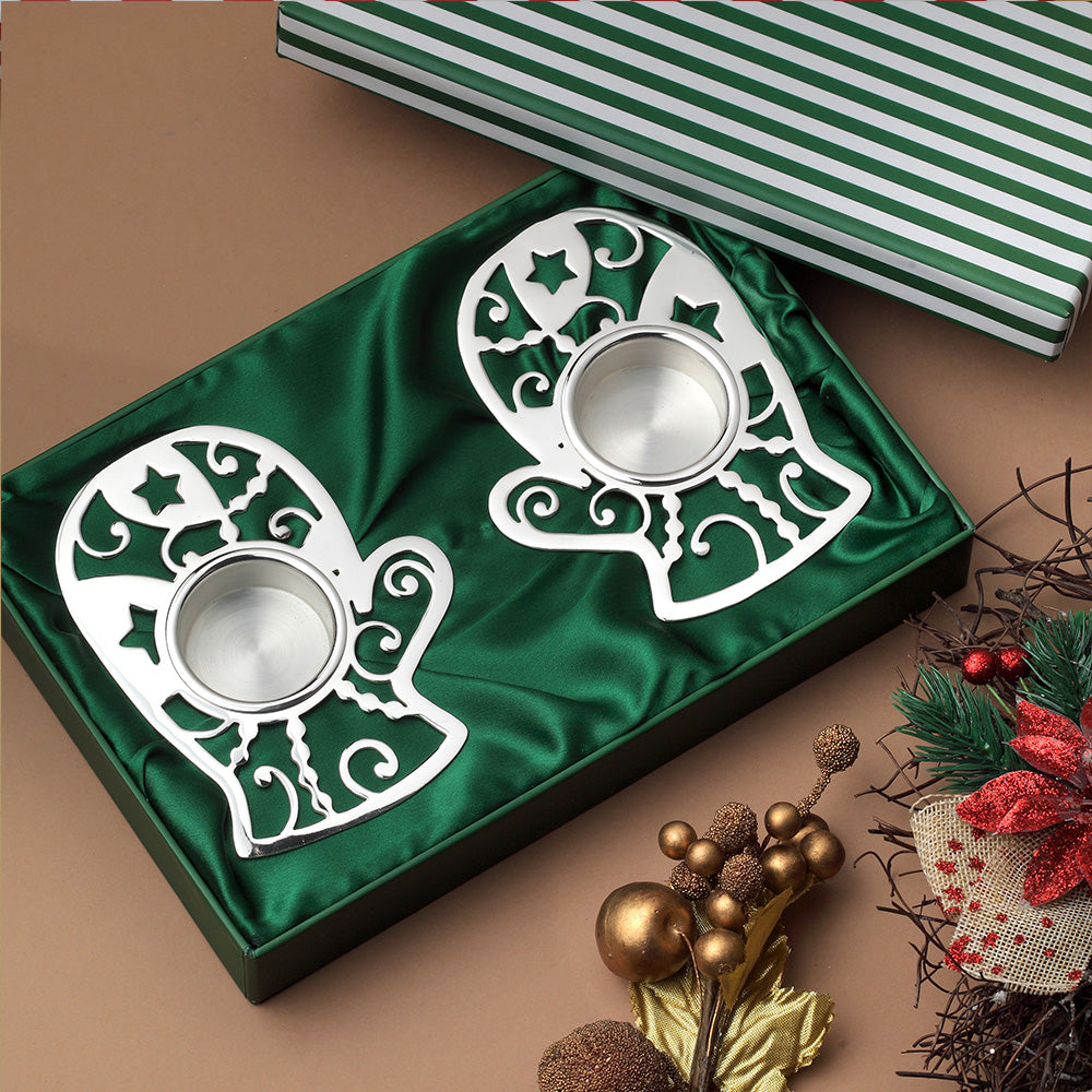 Christmas Hamper with Set of 2 Mitten Tea Light Holders