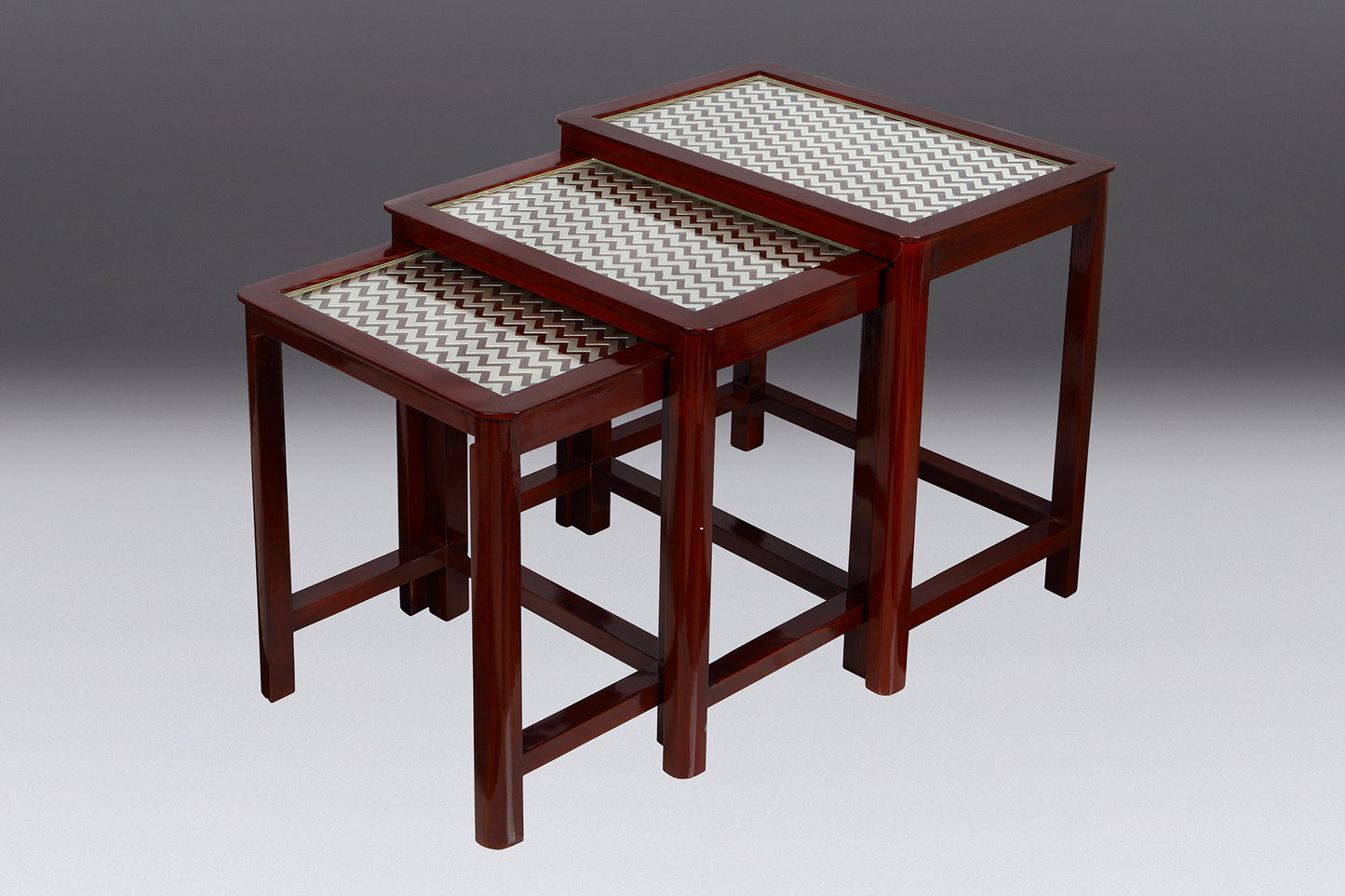 SET OF 4 NESTING TABLES