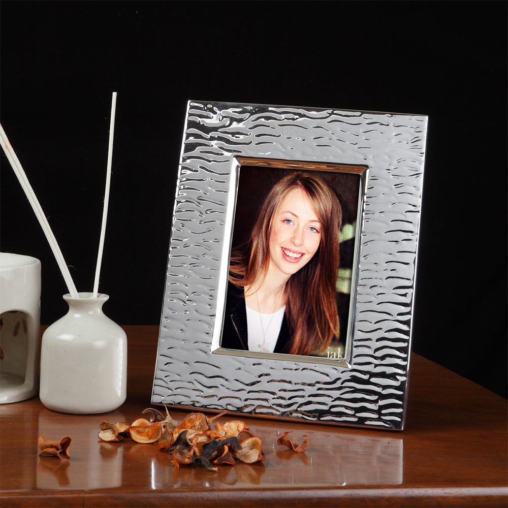 DESIGNED PHOTO FRAME