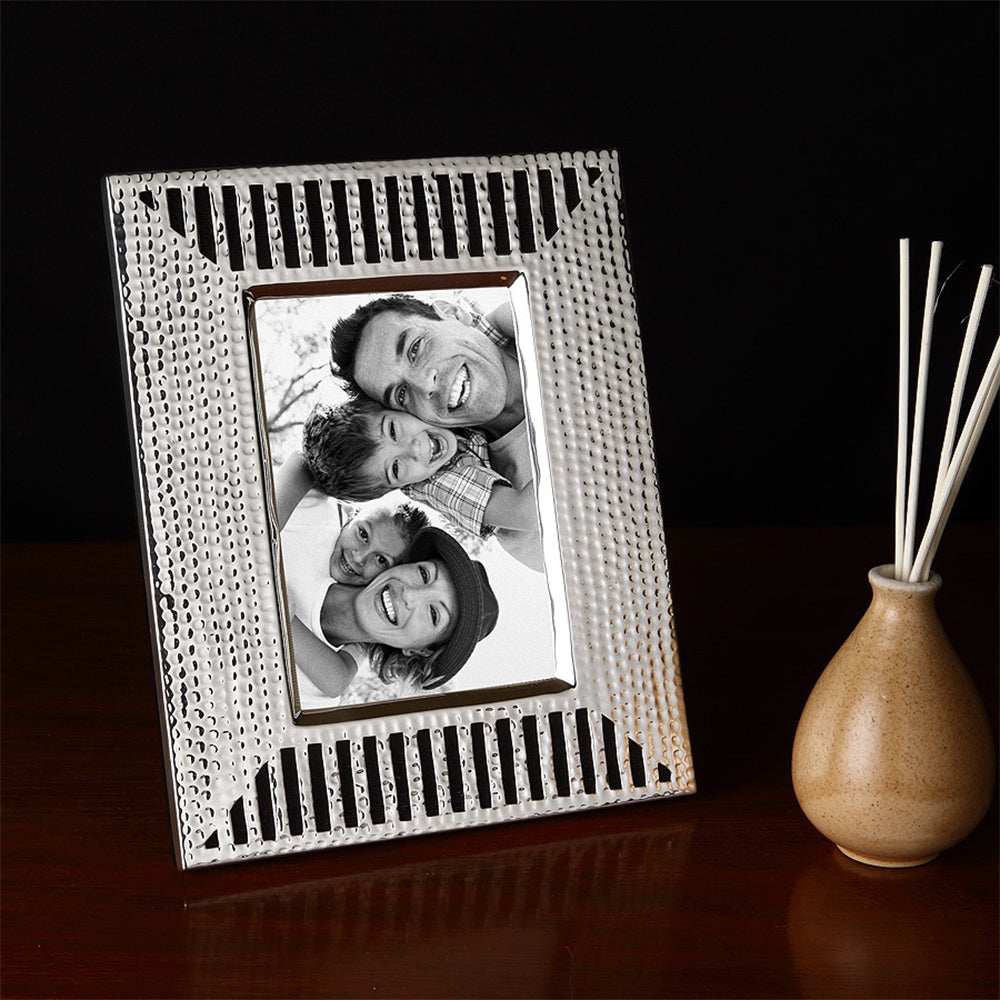 DESIGNED PHOTO FRAME