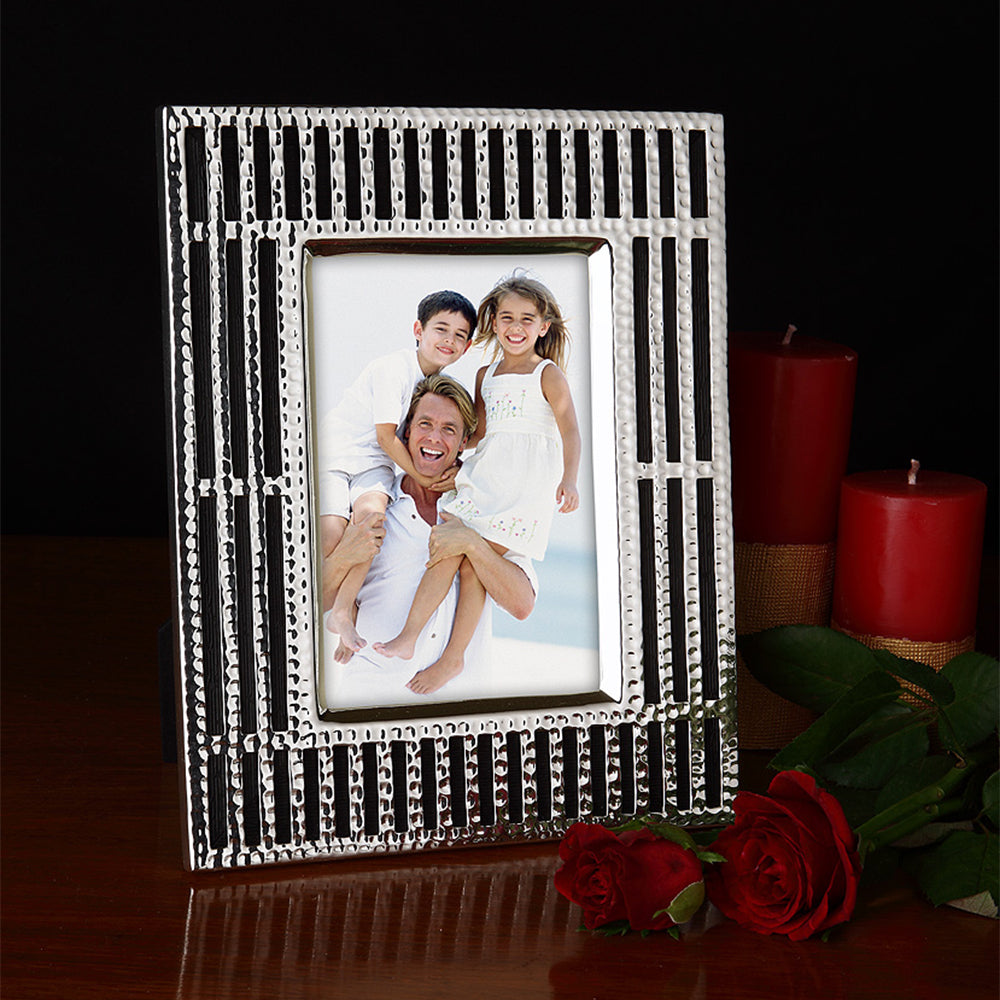 DESIGNED PHOTO FRAME