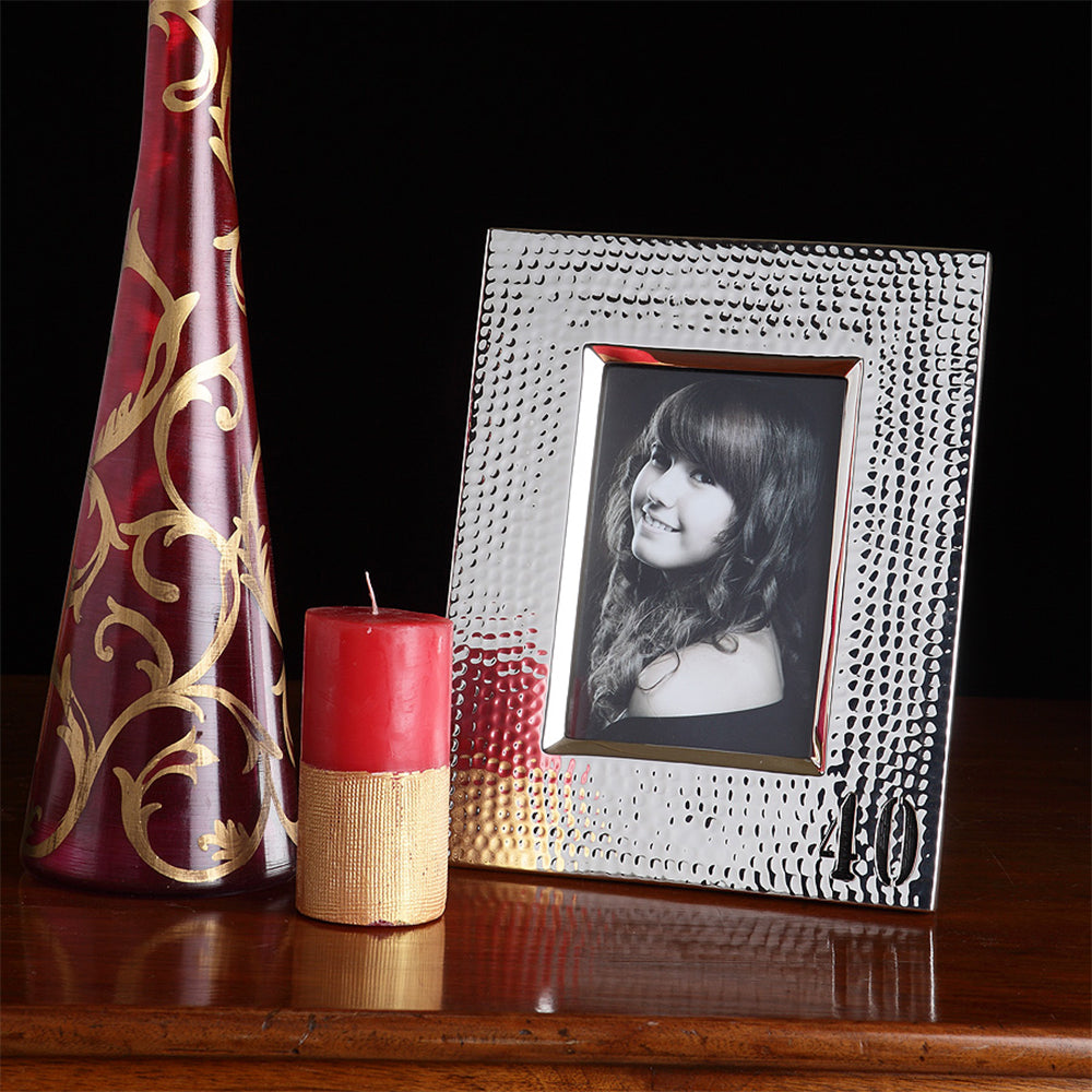 DESIGNED PHOTO FRAME