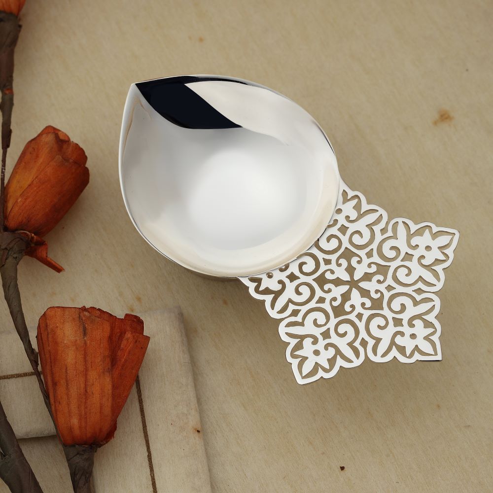 SILVER - PLATED JAALI DIYA