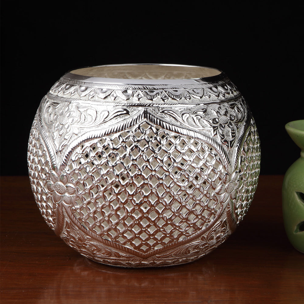 DECORATED TEA LIGHT HOLDER