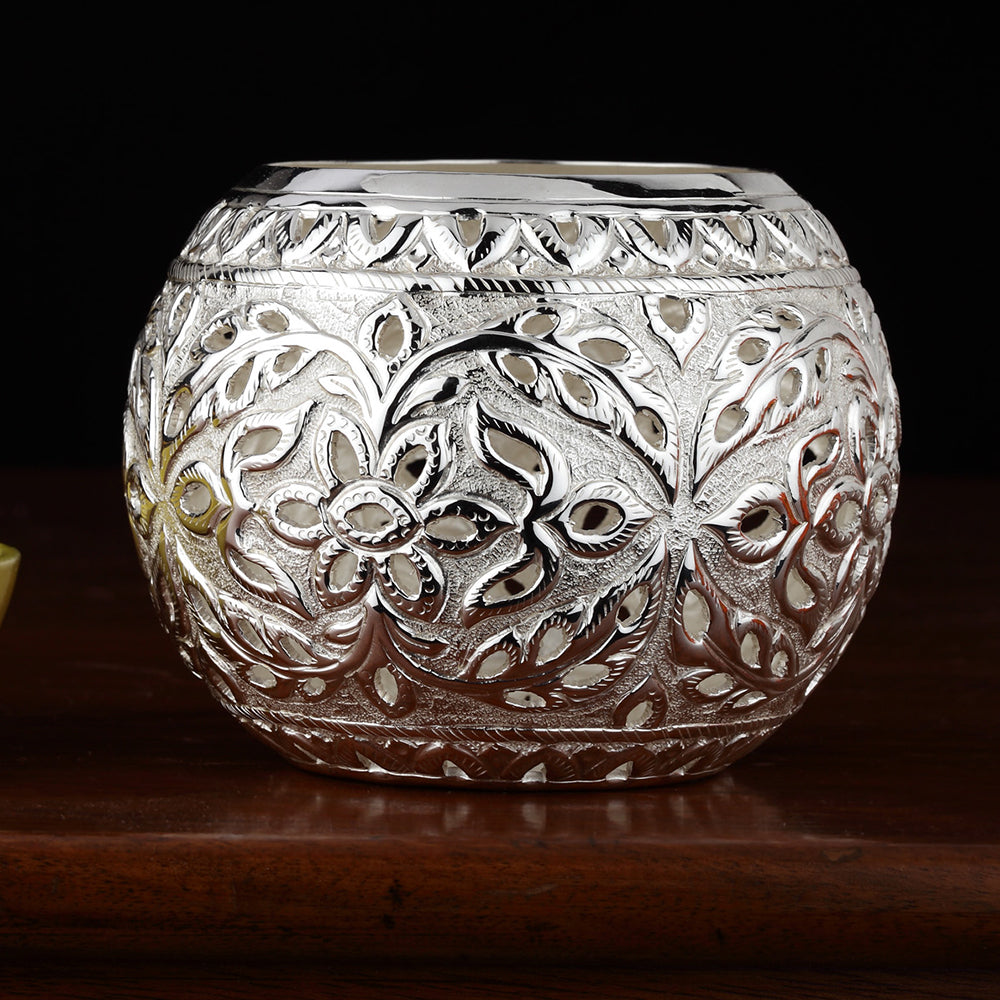 DECORATED TEA LIGHT HOLDER
