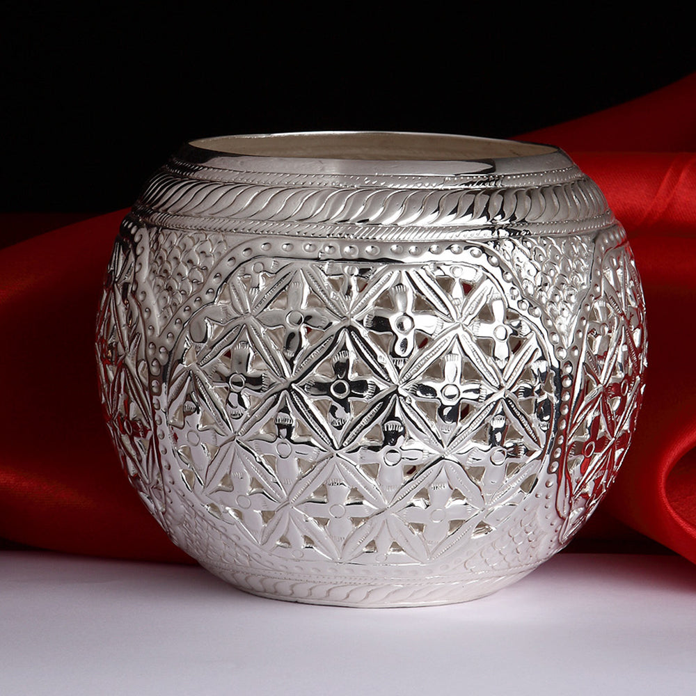 DECORATED TEA LIGHT HOLDER