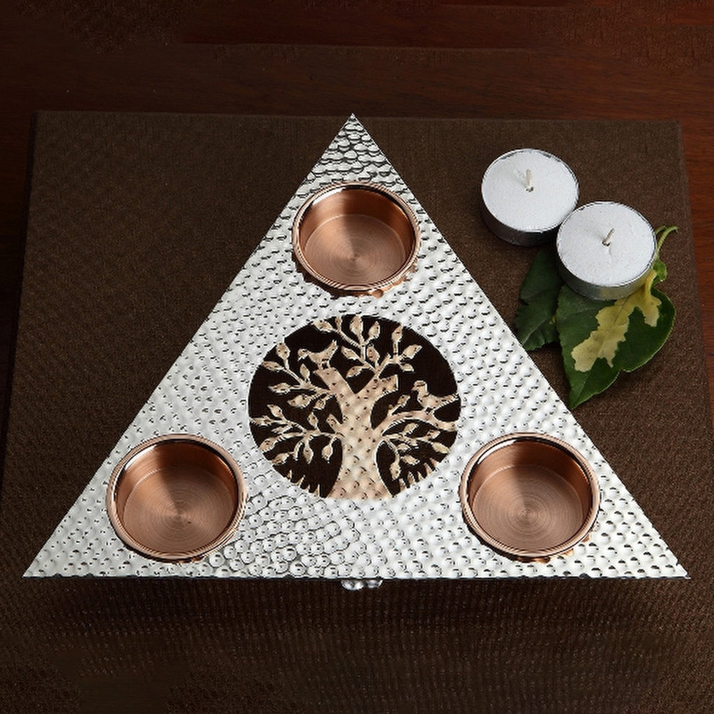 NATURE INSPIRED THREE TEA LIGHT HOLDER