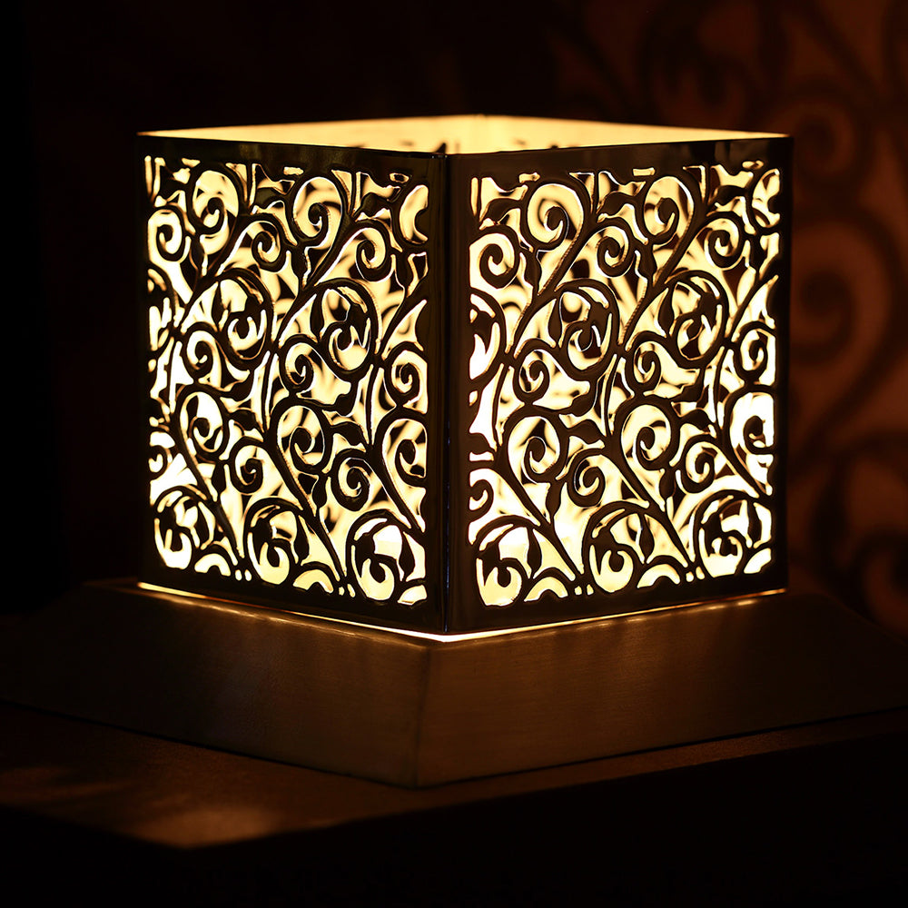 INTRICATE TEA LIGHT HOLDER