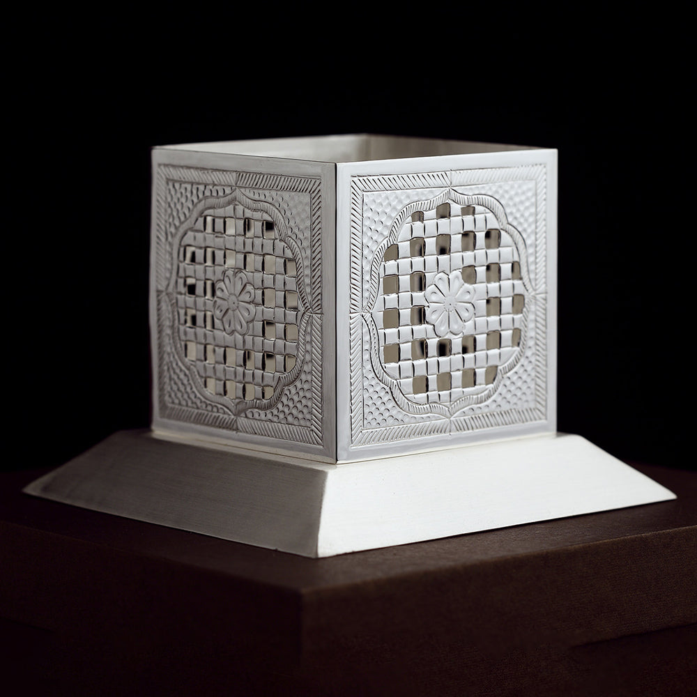 DECORATED TEA LIGHT HOLDER