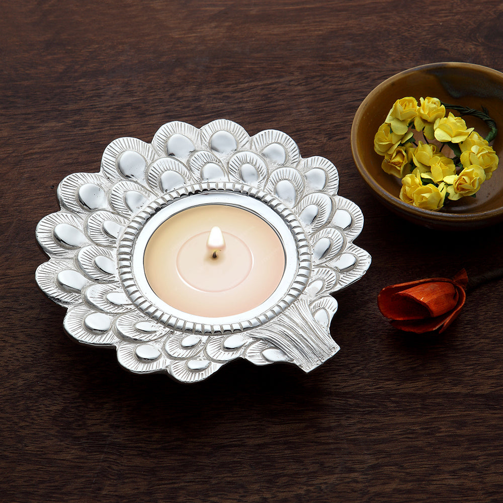 SILVER PLATED TEA LIGHT HOLDER