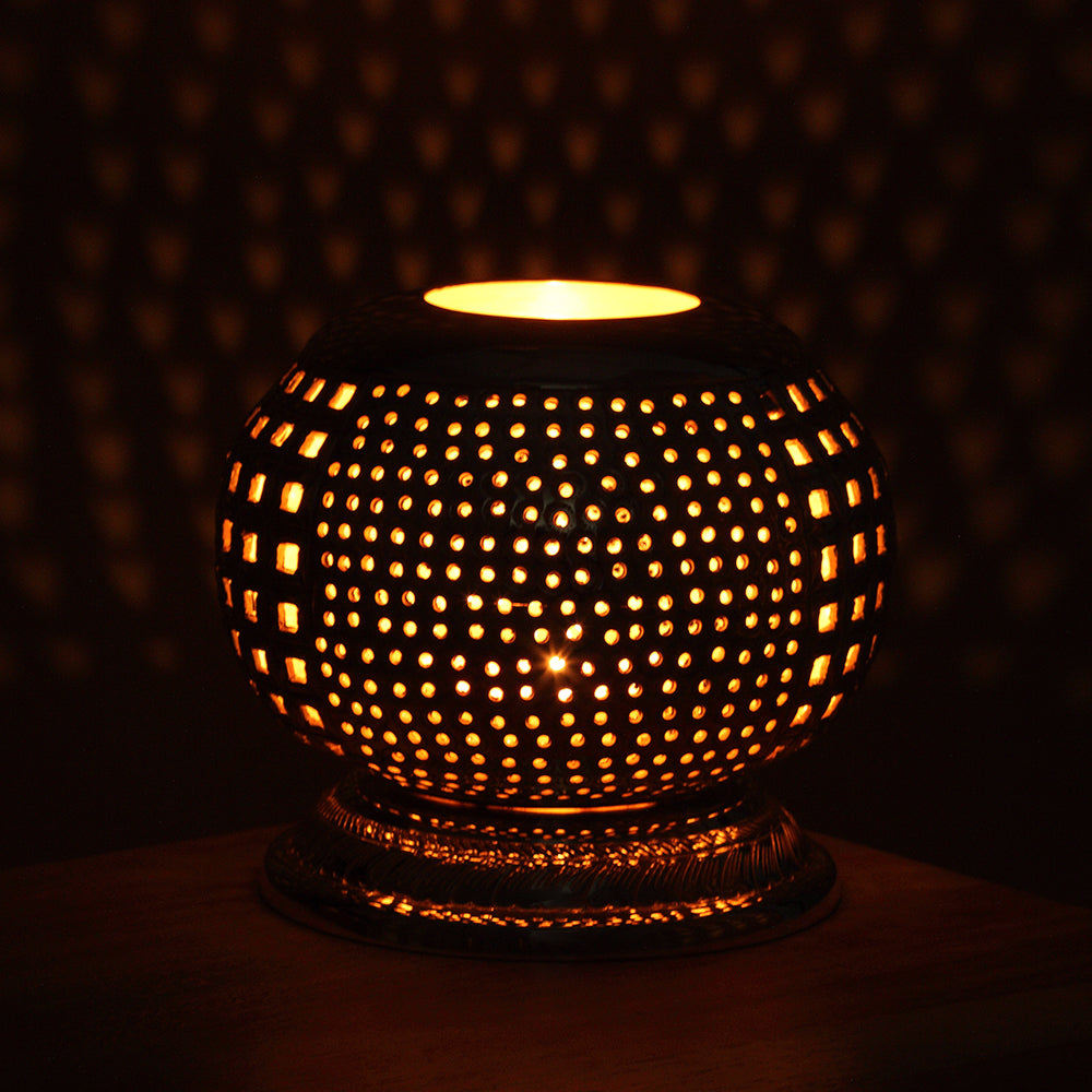 Silver-Plated Round Jaali Candle Holder with Intricate Design