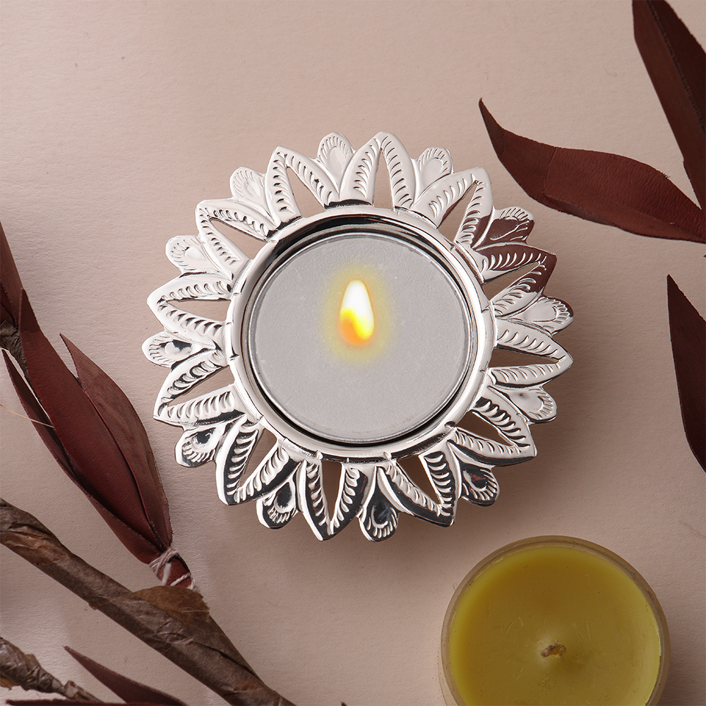 SILVER PLATED TEA LIGHT HOLDER