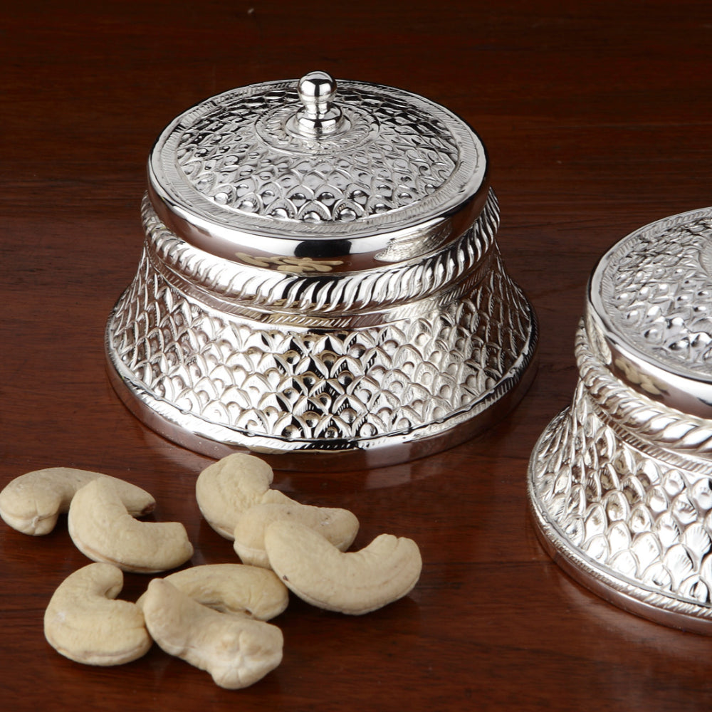 DECORATED CONTAINER