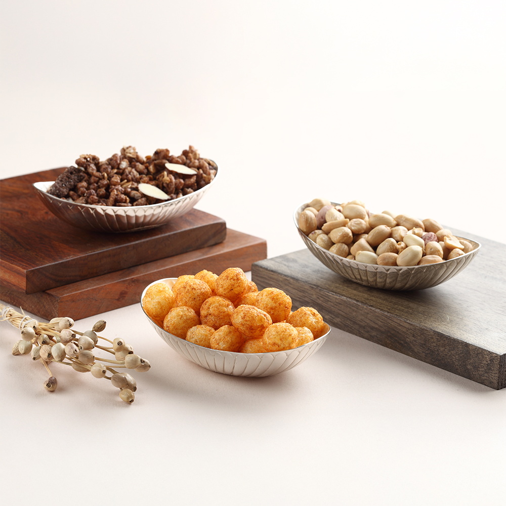 Classic Fluted Pedestal Bowl