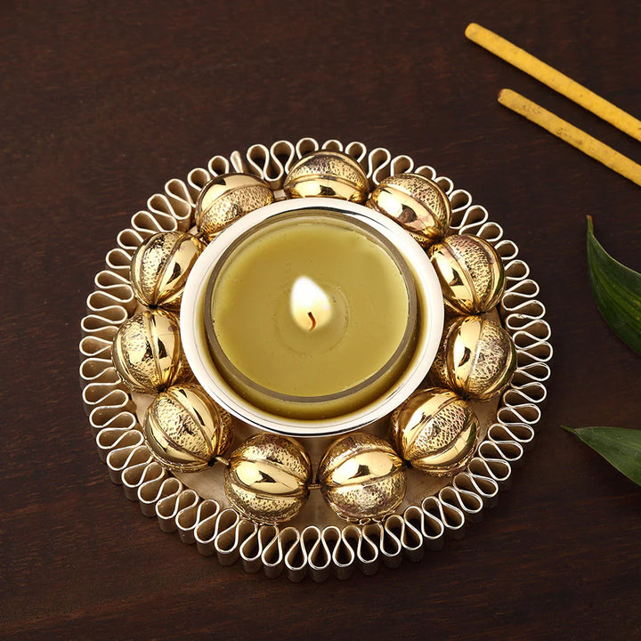 Silver for Diwali: The Perfect Blend of Tradition and Modern Gifting