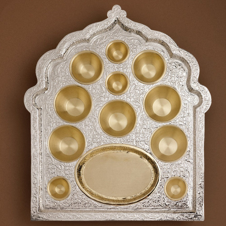 EMBELLISHED SMALL CHITAI DINNER THAAL