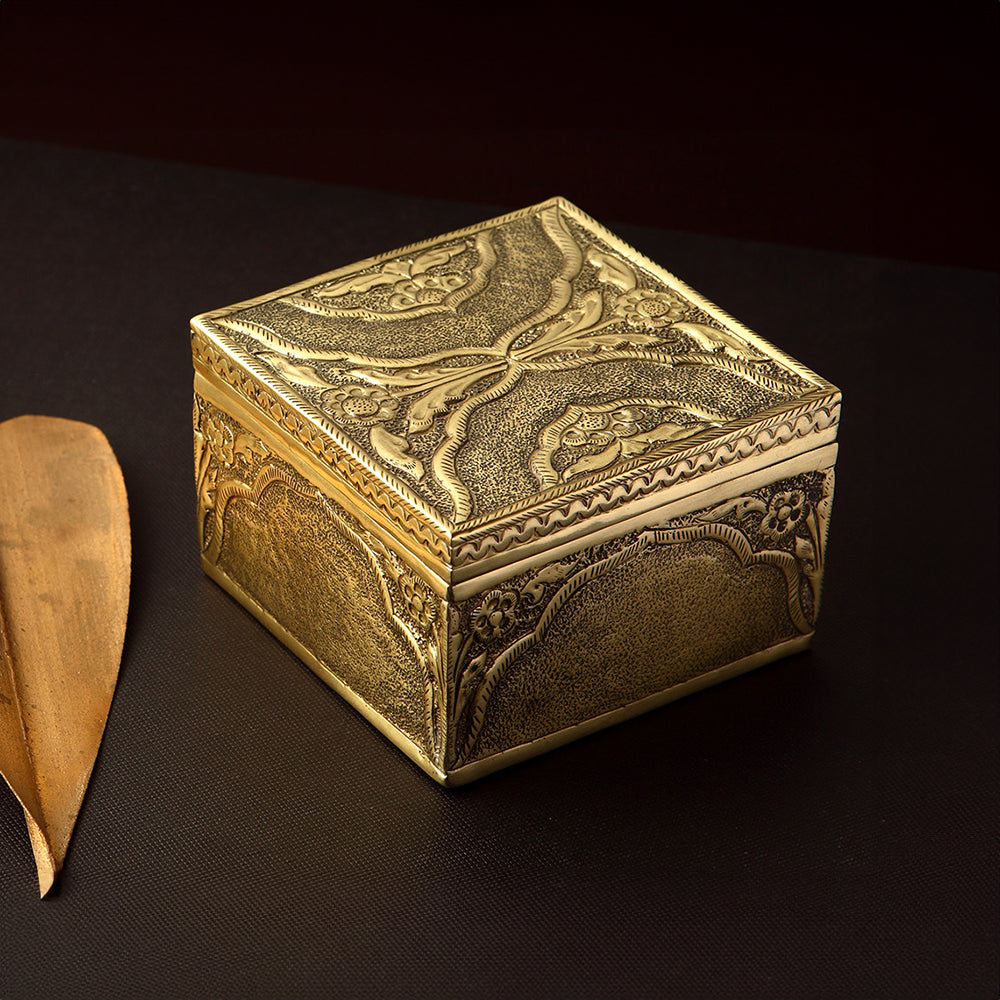 DECORATED BOX
