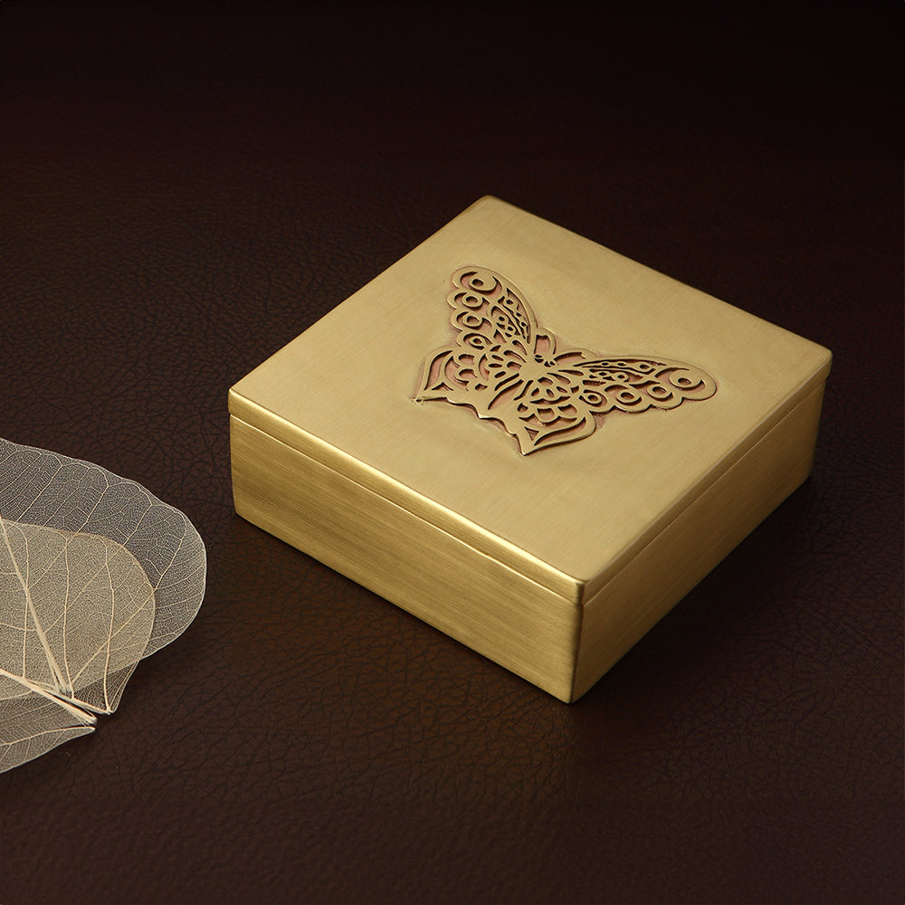 BUTTERFLY BOX