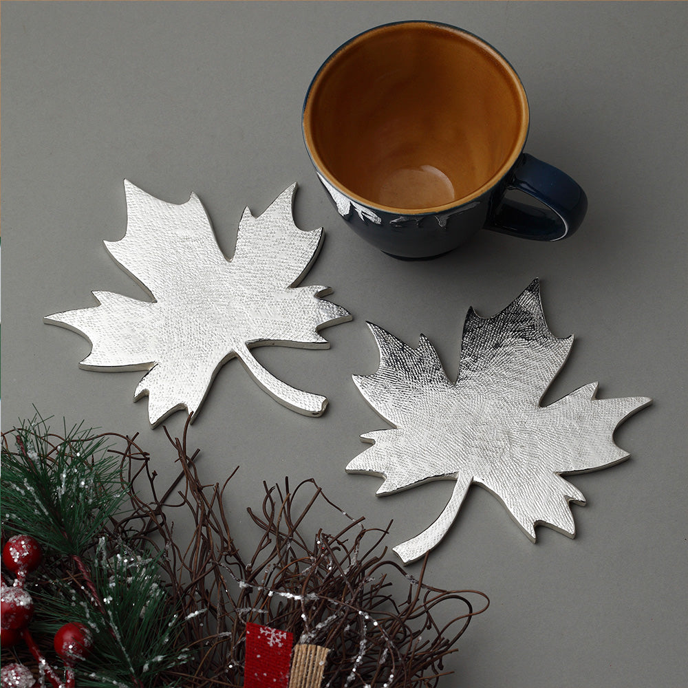 Christmas Coaster in Leaf Shape