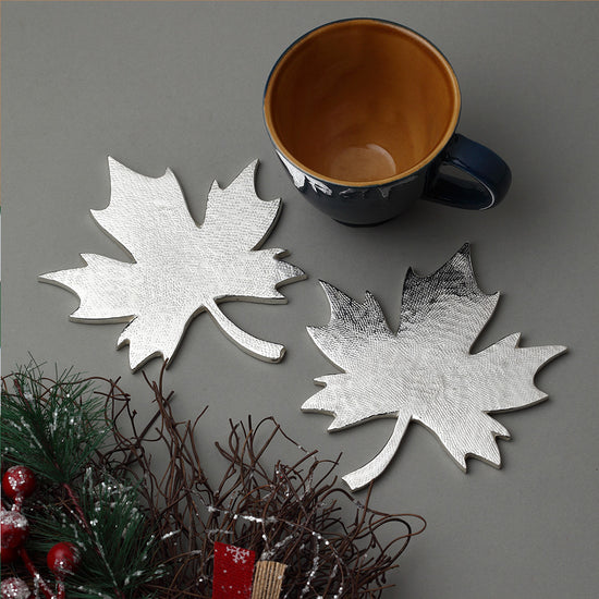 Christmas Coaster in Leaf Shape
