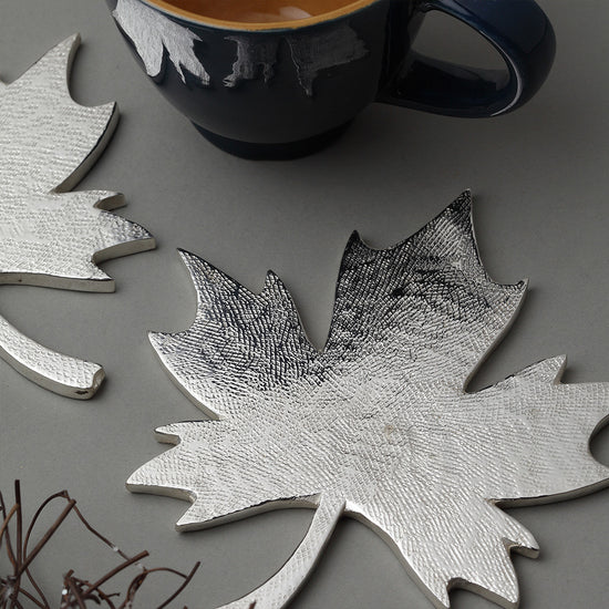 Christmas Coaster in Leaf Shape