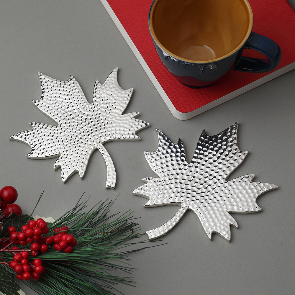 Christmas Coaster in Leaf Shape