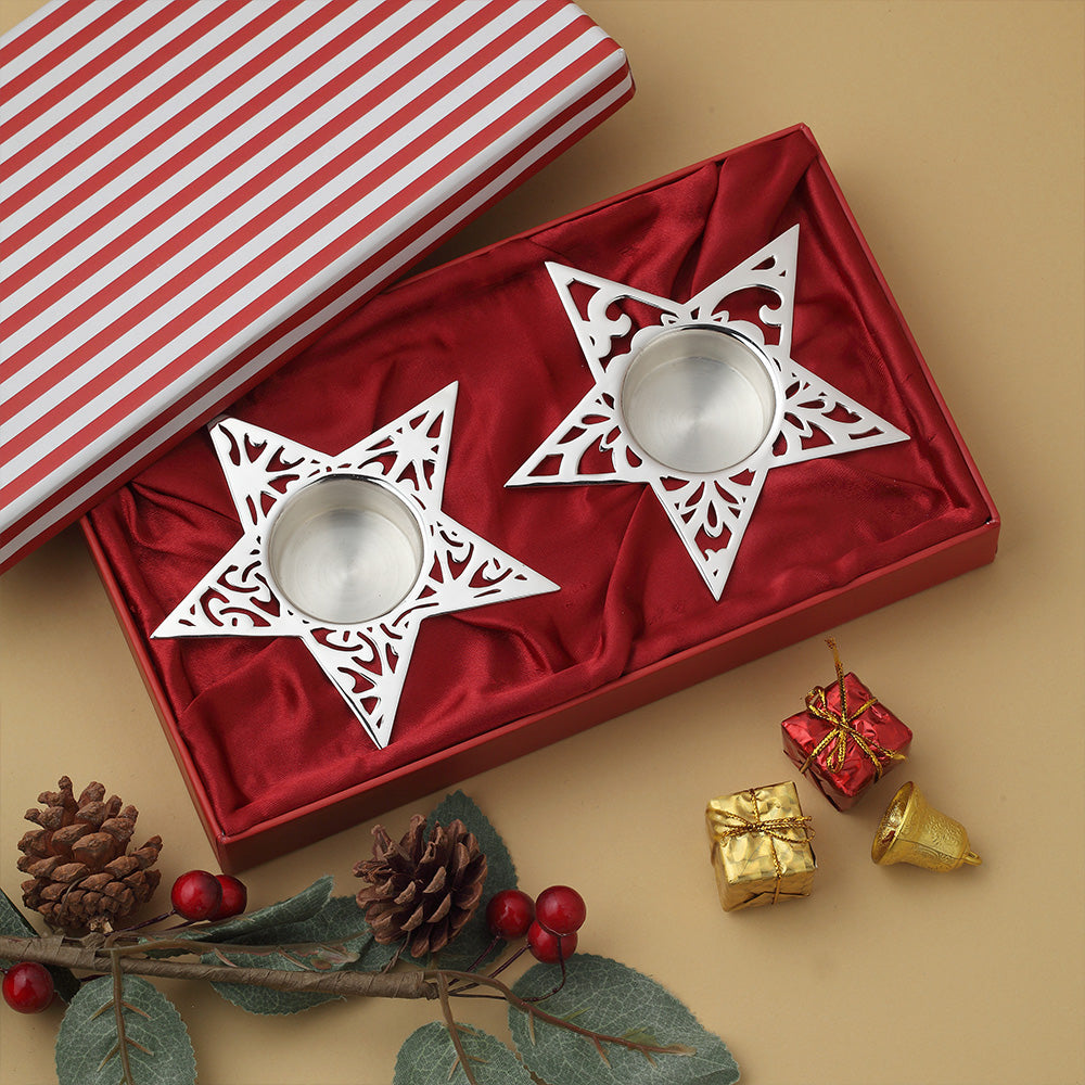 Christmas Hamper with Set of 2 Star Tea Light Holders