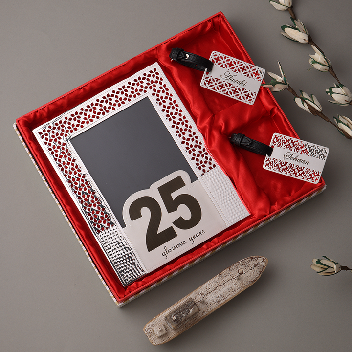 CODE SILVER HAMPER