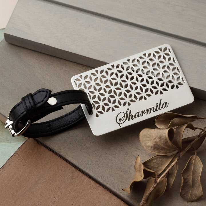 Classic Petal Motif Customisable Luggage Tag