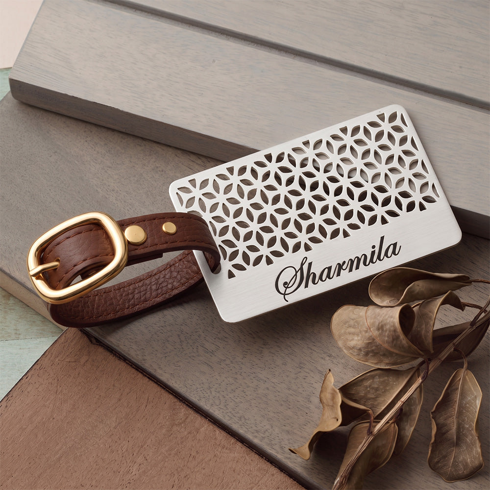 Classic Petal Motif Customisable Luggage Tag