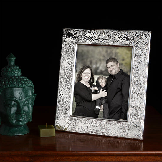 DESIGNED PHOTO FRAME