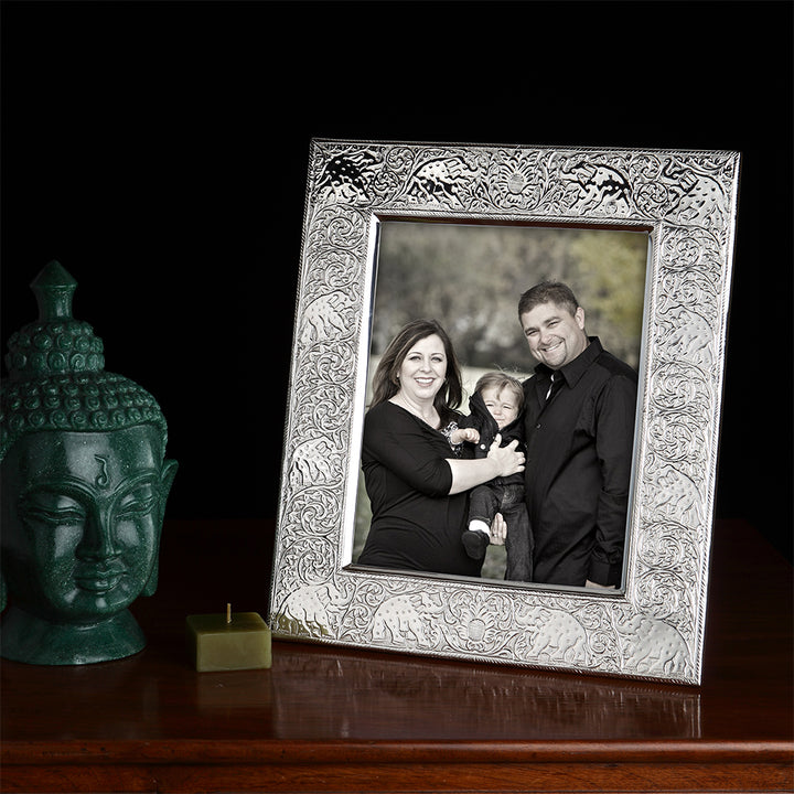 DESIGNED PHOTO FRAME