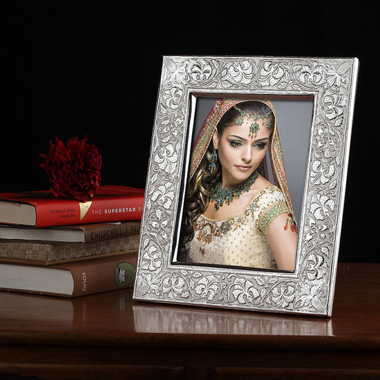 Civer Frame Completely handcrafted, made in brass, silver plated and lacquered ...