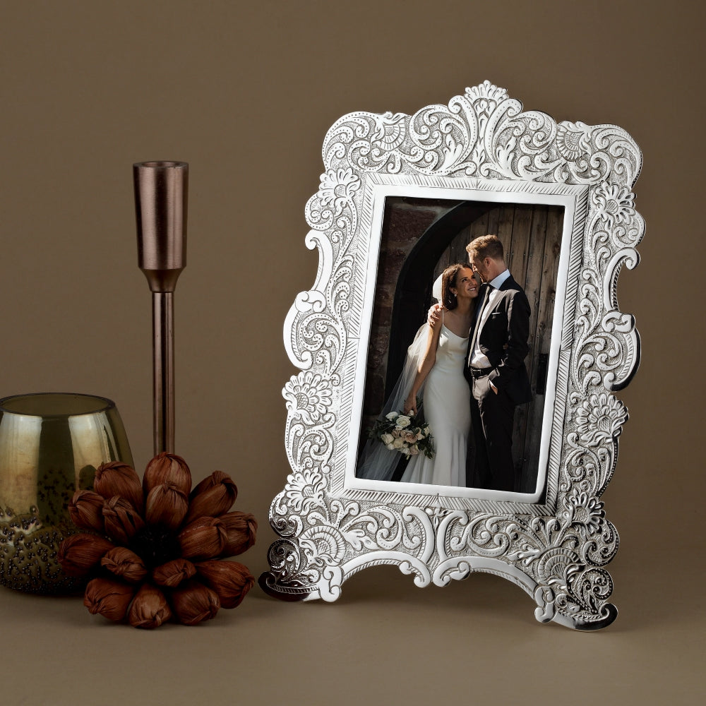 JHAROKHA PHOTO FRAME – Code Silver