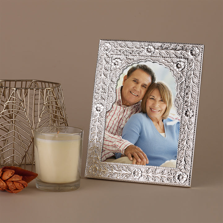 SILVER PLATED PHOTO FRAME