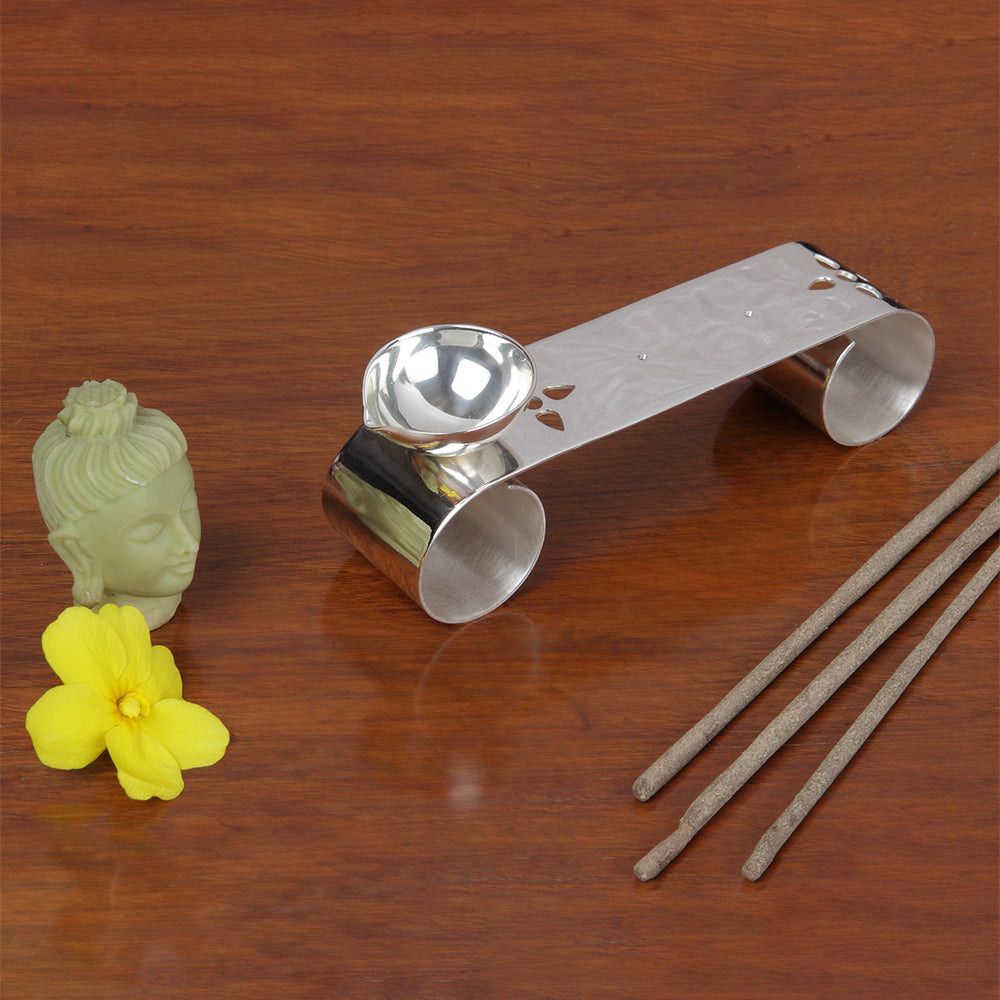 INCENSE STICK HOLDER AND DIYA COMBO
