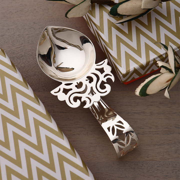 Silver-Plated Diya with Intricate Floral Cutwork Handle