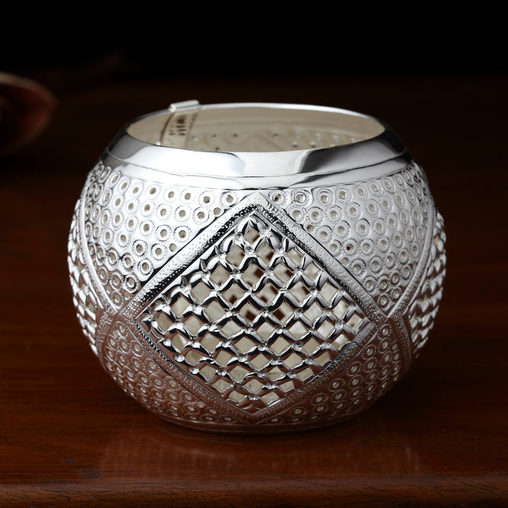 DECORATED TEA LIGHT HOLDER