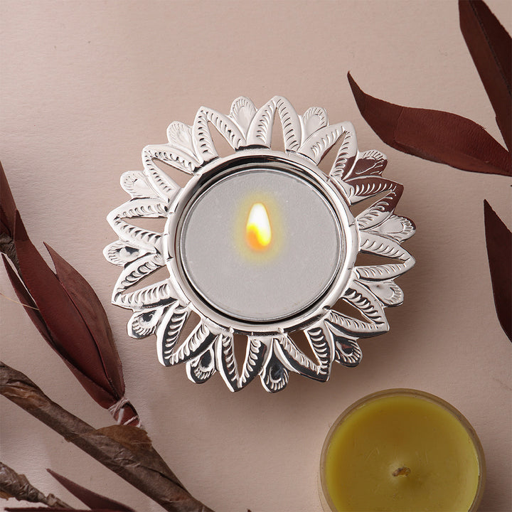 SILVER PLATED TEA LIGHT HOLDER