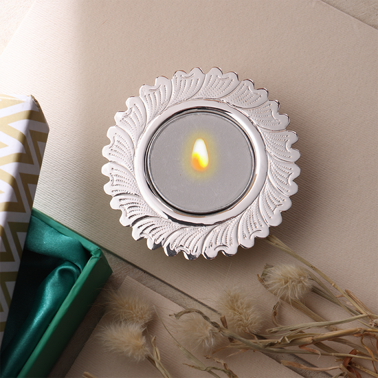 SILVER PLATED TEA LIGHT HOLDER