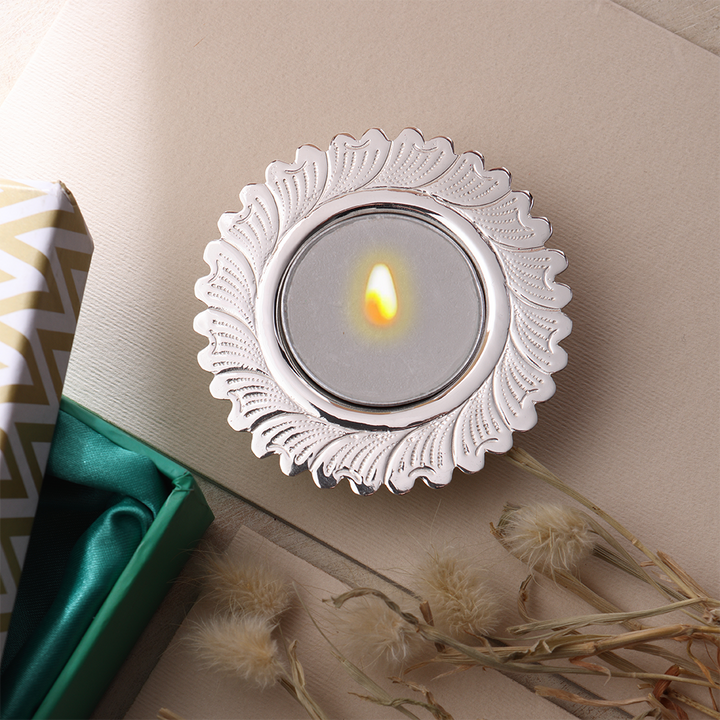 SILVER PLATED TEA LIGHT HOLDER