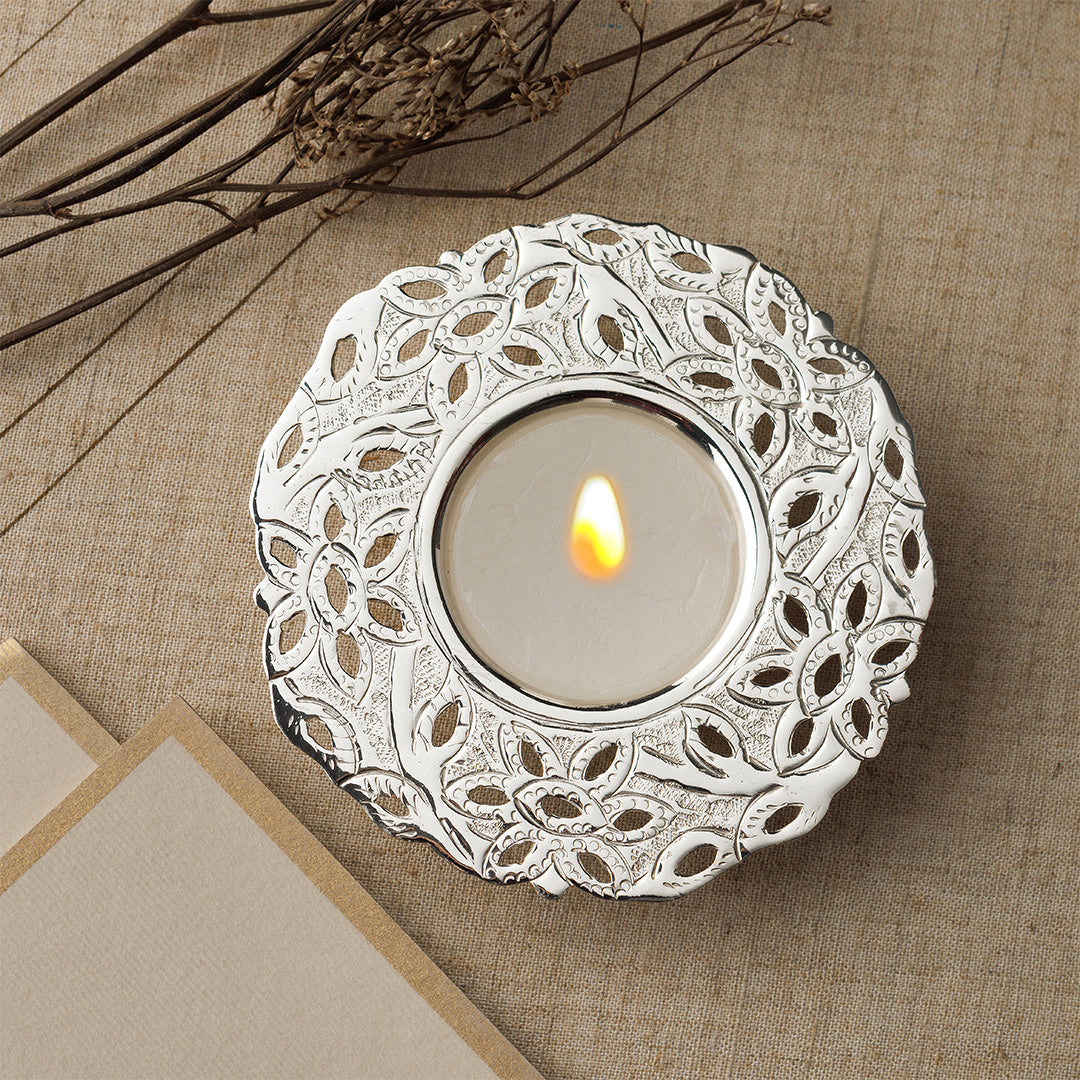 SILVER PLATED TEA LIGHT HOLDER
