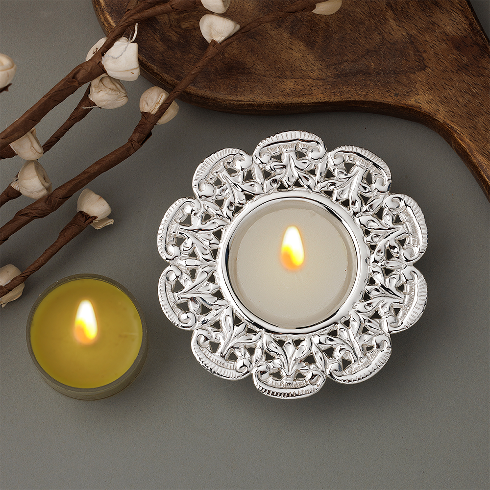 SILVER PLATED TEA LIGHT HOLDER