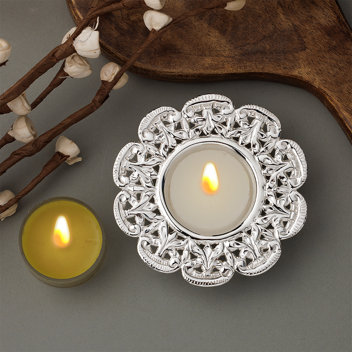 SILVER PLATED TEA LIGHT HOLDER