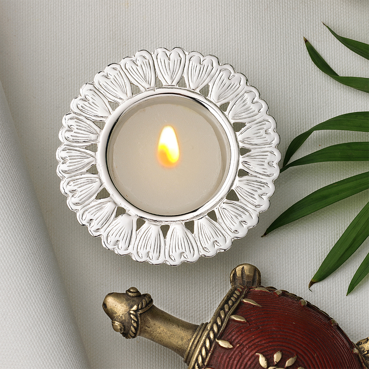 SILVER PLATED TEA LIGHT HOLDER