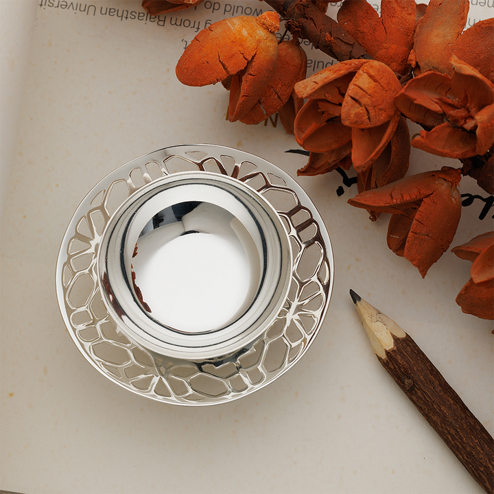 SILVER PLATED TEA LIGHT HOLDER