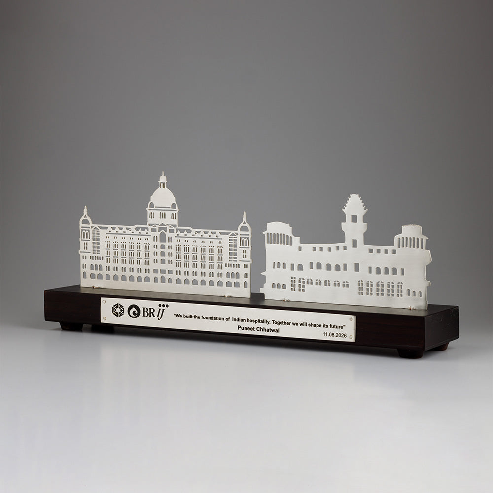 SILVER PLATED MEMENTO