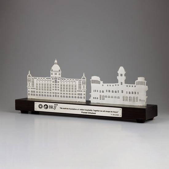 SILVER PLATED MEMENTO